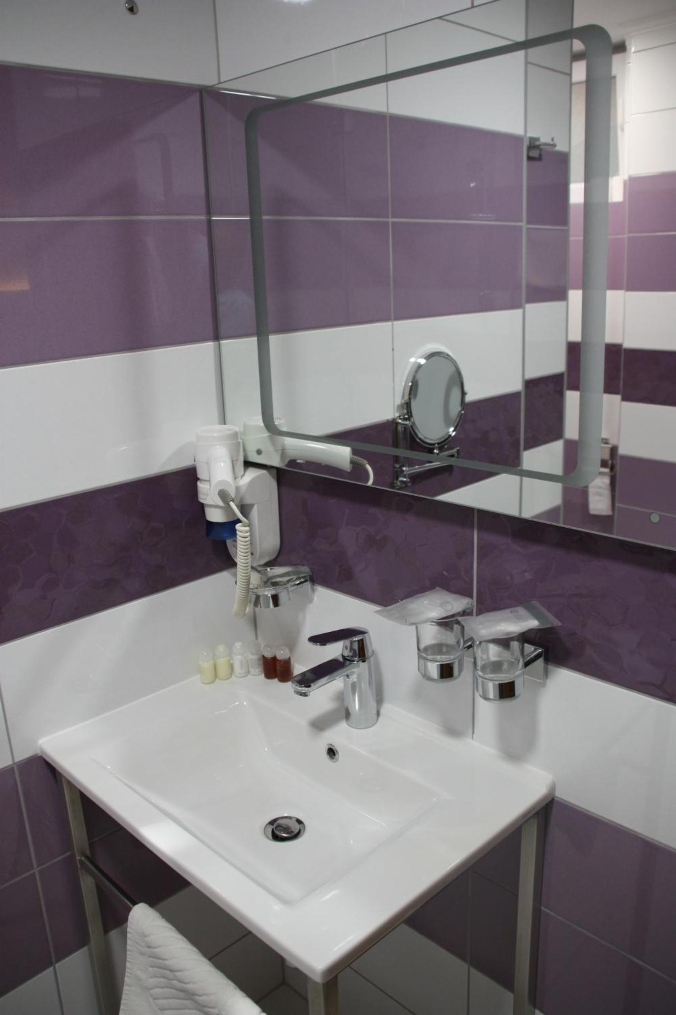 Hotel Elegance Ilidža Kültér fotó